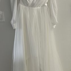 White Gown Size 10 With Tags