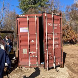 20ft and 40ft Used Shipping Container Available in Los Olivos