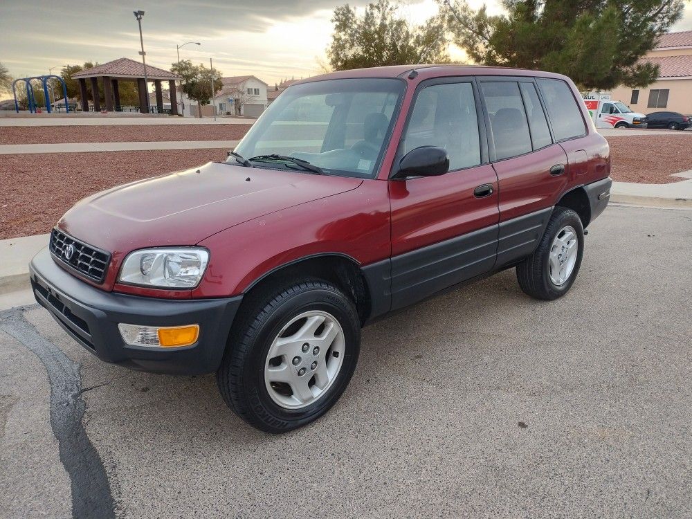 1999 Toyota RAV4 AWD for Sale in North Las Vegas, NV - OfferUp