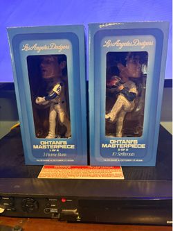 Dodgers sga Shohei Ohtani masterpiece Bobbleheads 2026 box in good condition