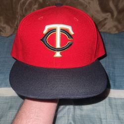 Minnesota Twins Fitted New Era Baseball Hat Size 7 1/4 