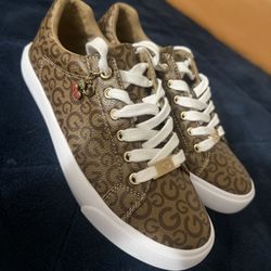 Guess Shoes w cherry charm 