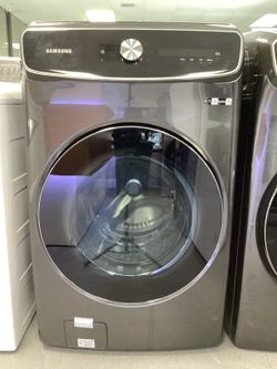 Samsung Built-In Dishwasher in Brushed Black with Steam Cycle and Rinse + Spin