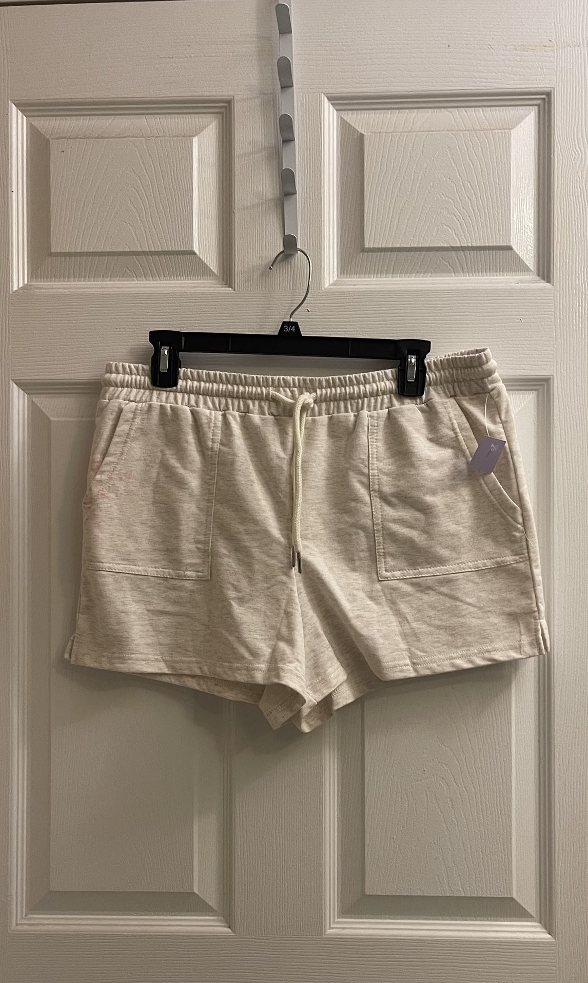 Brand New Ivory Utility Shorts Size Large