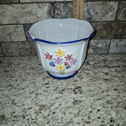 RCCL Ceramic Flowerpot Planter, 5.5"