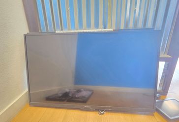 Westinghouse 40-inch Smart LED TV