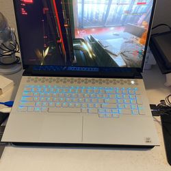 ALIENWARE M17 R4 2021