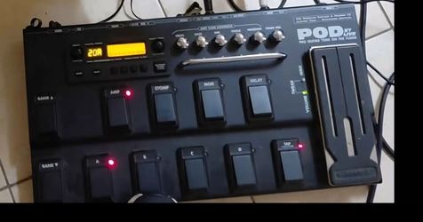 POD XT LIVE PEDAL GUITAR