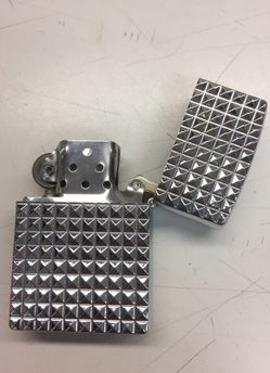 Zippo lighter