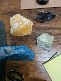 Large gemstones free