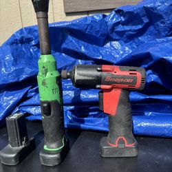 14.4 Volts Snap On Impact Driver And Ratchet 
