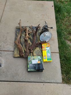 Reptile accessories