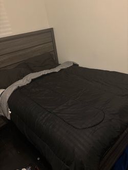 Bedroom set