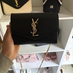 Yves Saint Laurent (YSL)