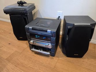 Aiwa Stereo (Please Read)
