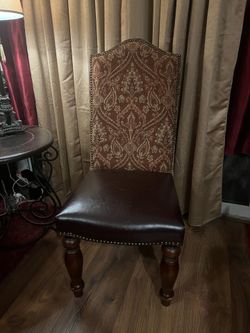 4 Dinning room chairs 100