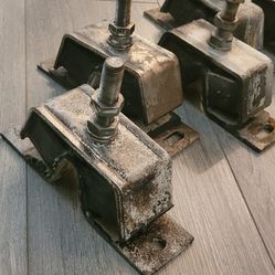 6 Motor Mounts For Boat.