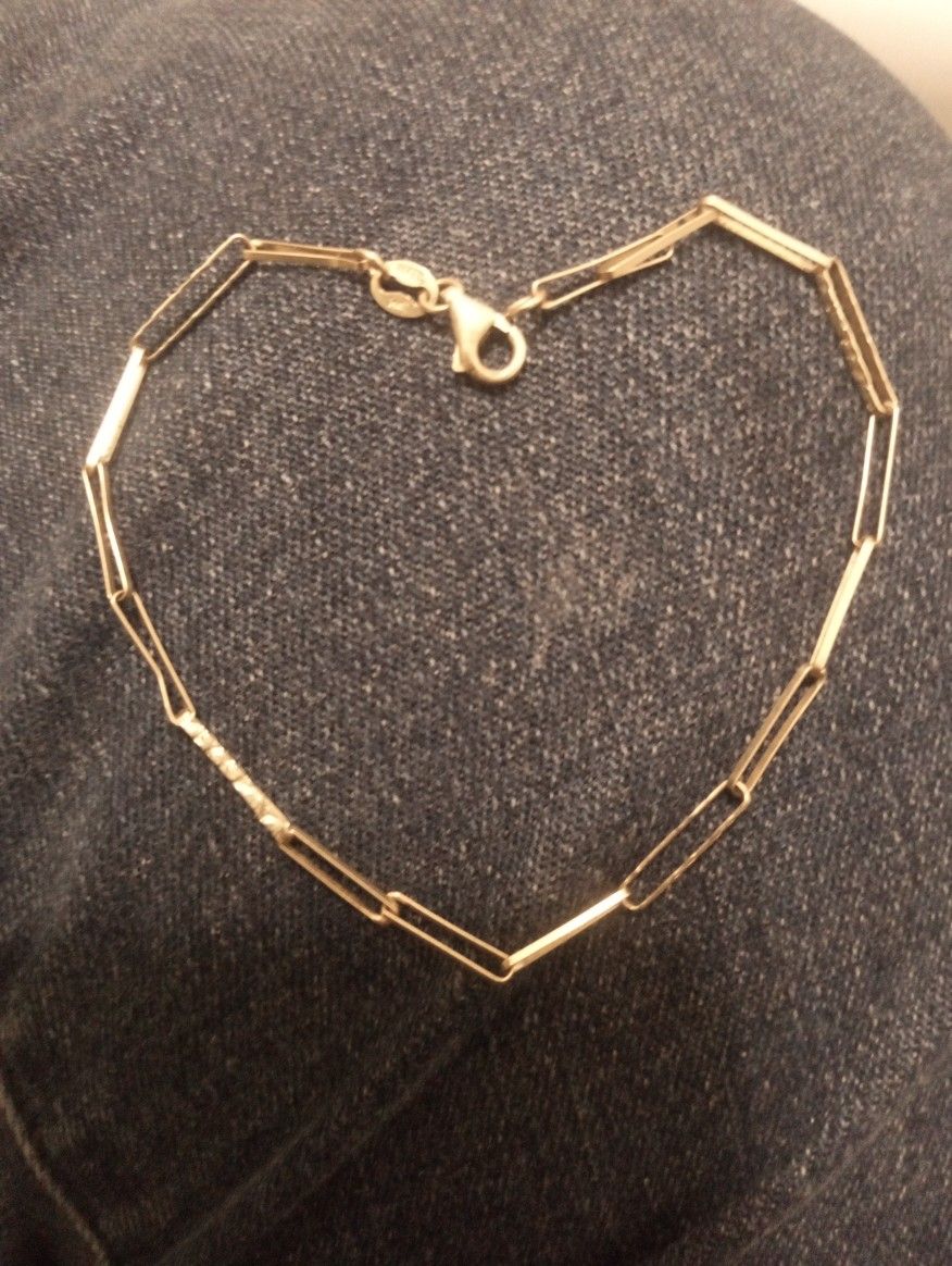 14k Gold Bracelet Paperclip Italy****No RESELLERS*