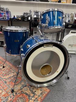 Pearl Vintage Blue Sparkle Drum Set