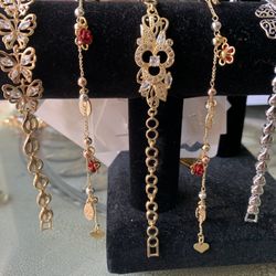 Bracelet / Gold Plated