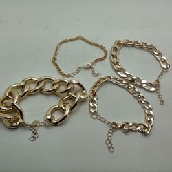 Set Of 4 Chain Link Bracelets