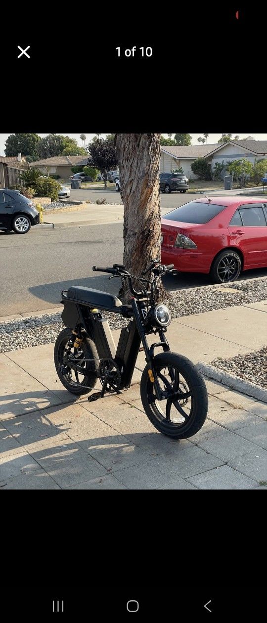 Juiced hyper Scrambler 2 Electric E-bike