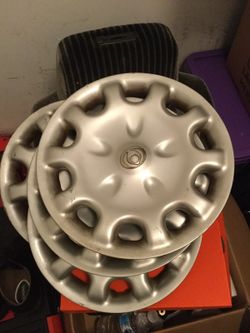 1997 Mazda 626 LX Hubcaps - Set of Four