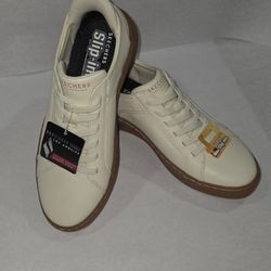 Sketchers Mens Size 8