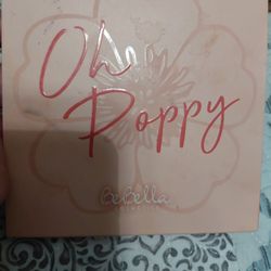 Oh Poppy Eyeshadow Pallete $10