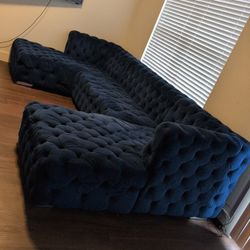 Big Beautiful Blue Couch 
