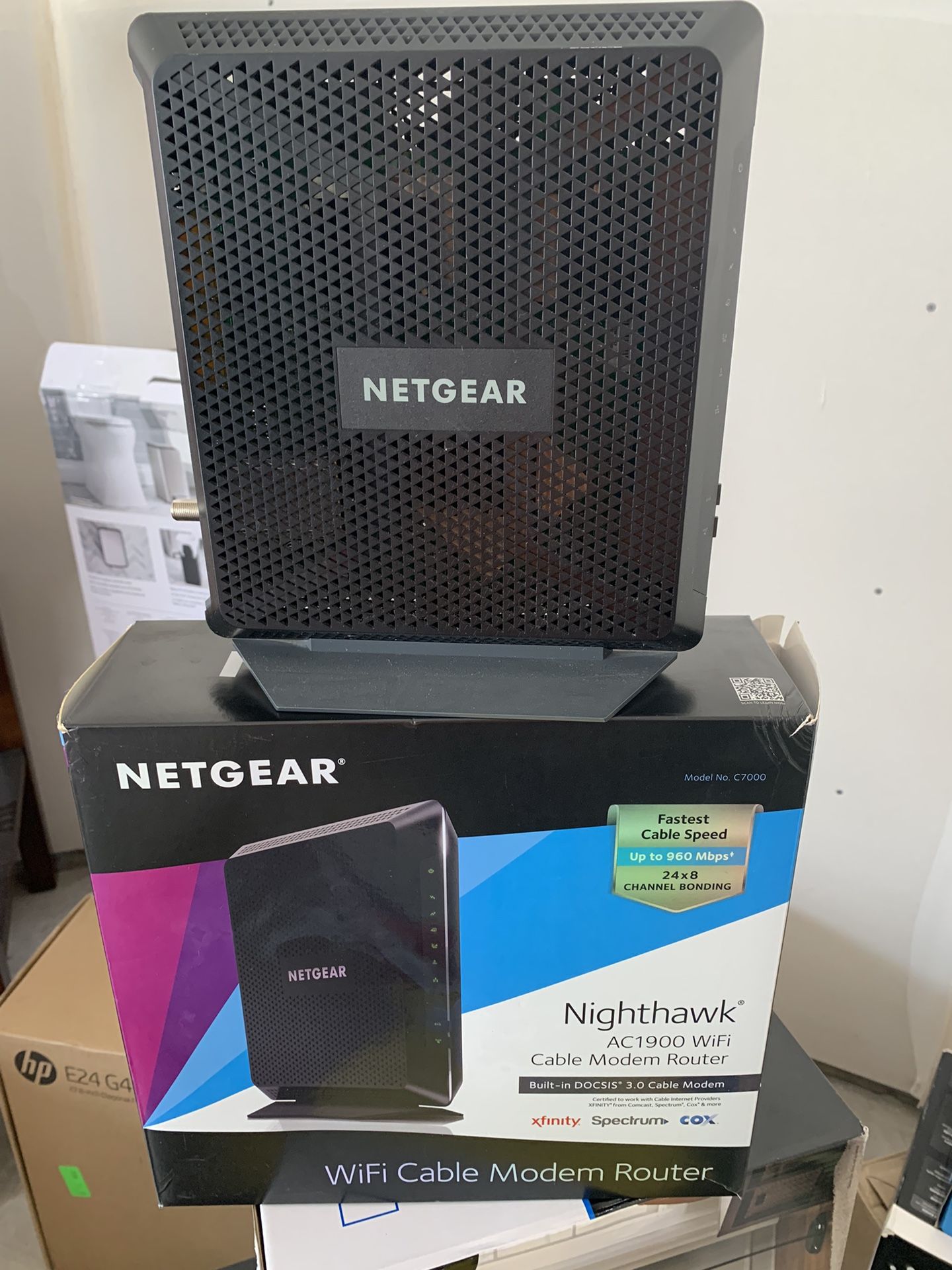 Netgear- Wifi Modem Router