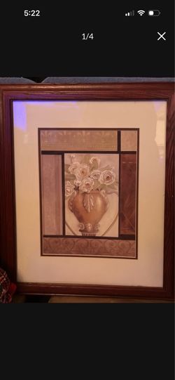 Wall Decor Ashland Wood Frame matted framed picture 22 1/2” x 19 1/2” frame and 16-20” glass floral flower wall hanging decor
