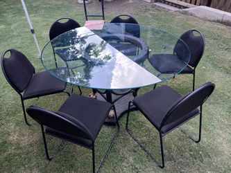 Mesa de comedor con 6 sillas