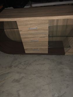 Kitchen/Dining Set With Buffer