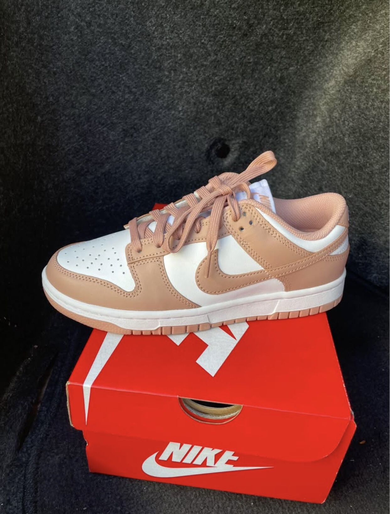 Nike Dunk Low