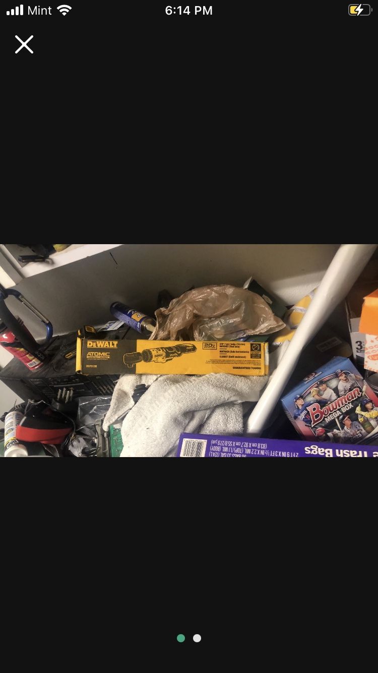 DeWALT 20v 1/2 Ratchet