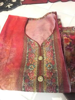 BRAND NEW INDIAN OUTFIT