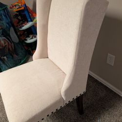 2 Dining Table Cushioned Chairs 