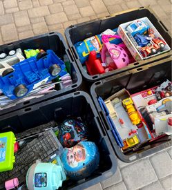 Random totes full of toys for 15$