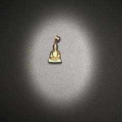 10k gold Buddha pendant