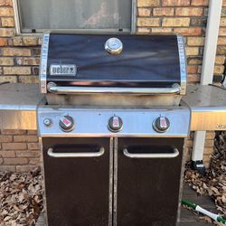 Weber Genesis 3 Burner Grill w/Cover