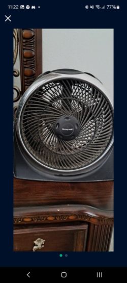 HONEYWELL DESK / FLOOR FAN