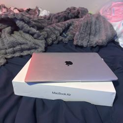 Apple MacBook Air 13in (256GB SSD, M1, 8GB) Laptop - Silver
