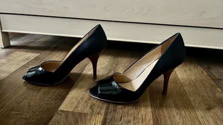 Tahari Dressy Black Heels for Sale in Seymour CT OfferUp