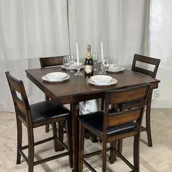 Counter Height Dining Table With 4 Chairs / Comedor De Mesa Alta Y 4 Sillas 