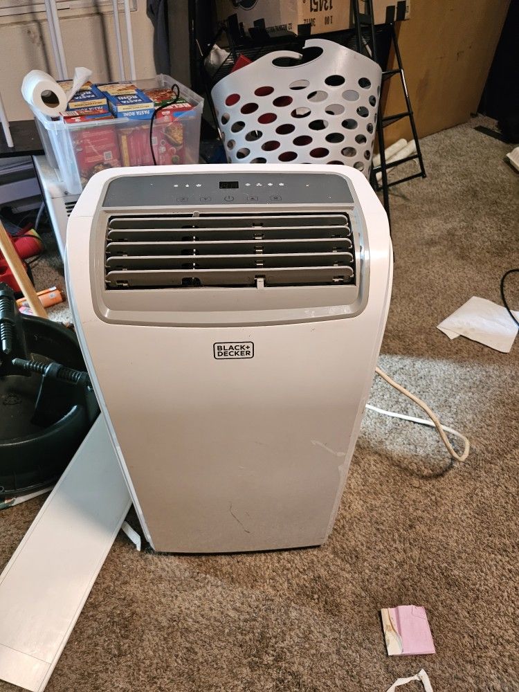 Black & Decker AC