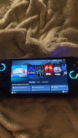 Lenovo Legion Go S8 120Hz gaming handheld -AMD Ryzen Z1 extreme