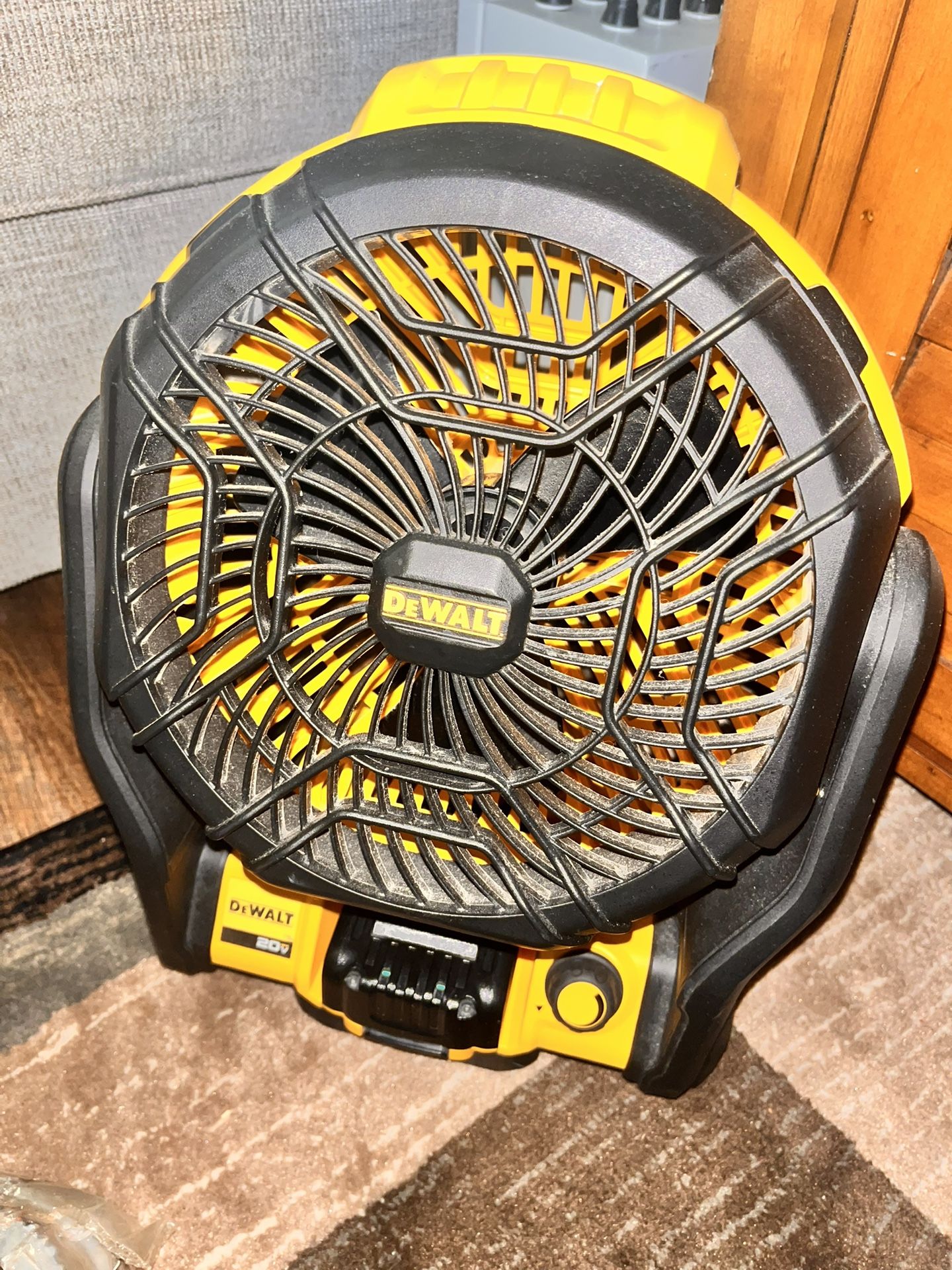 Dewalt Portable Fan 
