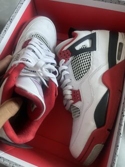 Jordan 4 