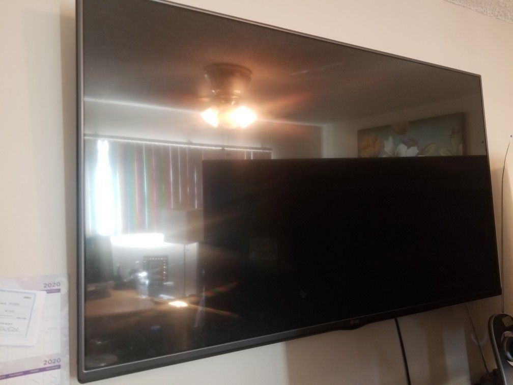 Lg Flat Screen TV 55 Inch